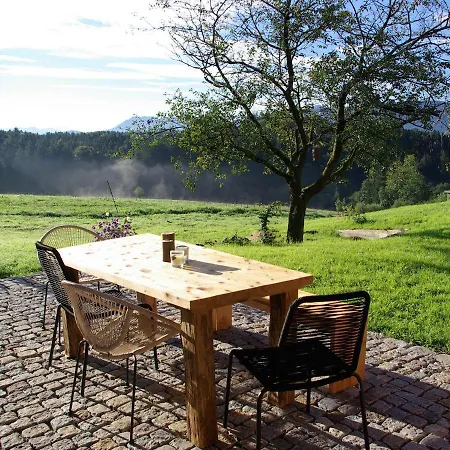 Huberhof Semesterbostad